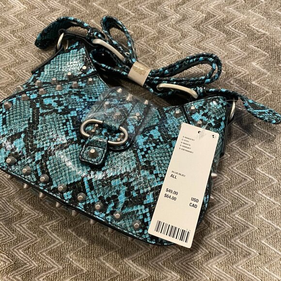 NWT UO Teal Devon Metal Studded Crossbody Bag - Picture 4 of 5